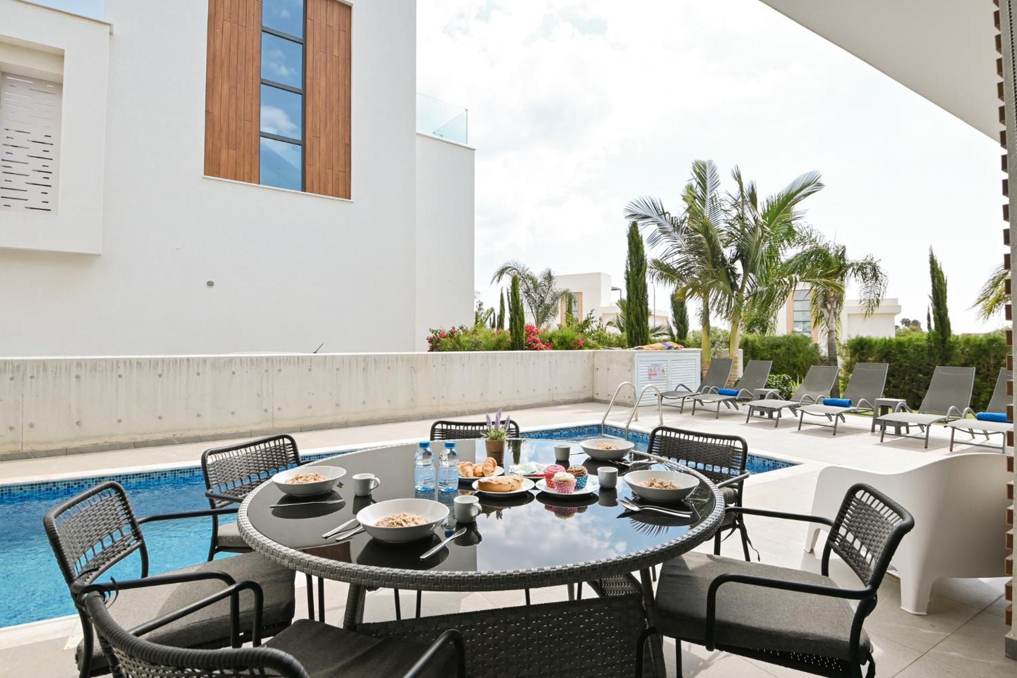 By The Beach Villa 12 Protaras Exterior foto